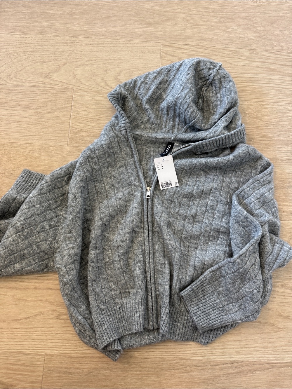 h&m brand new Cozy Grey Zip-Up Cable Knit Hoodie Sweater